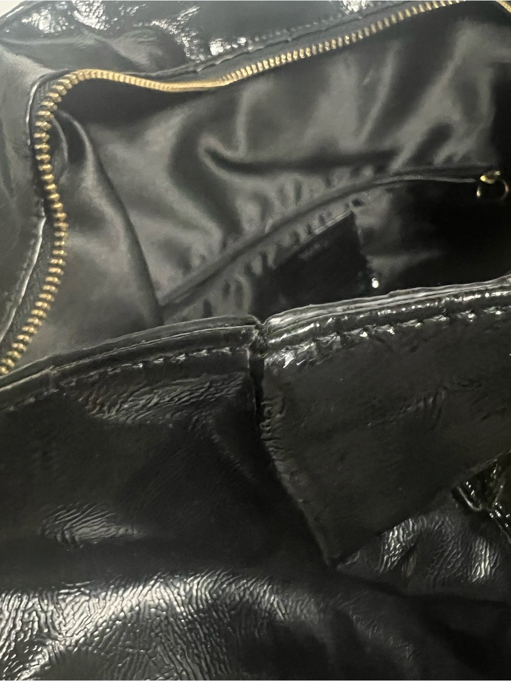Coach patent leather bag and wallet - Picture 11 of 12